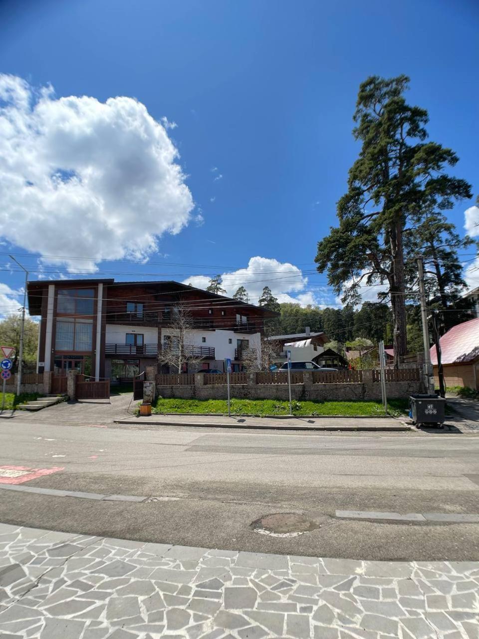 Hotel Two Sisters Bakuriani Exterior foto